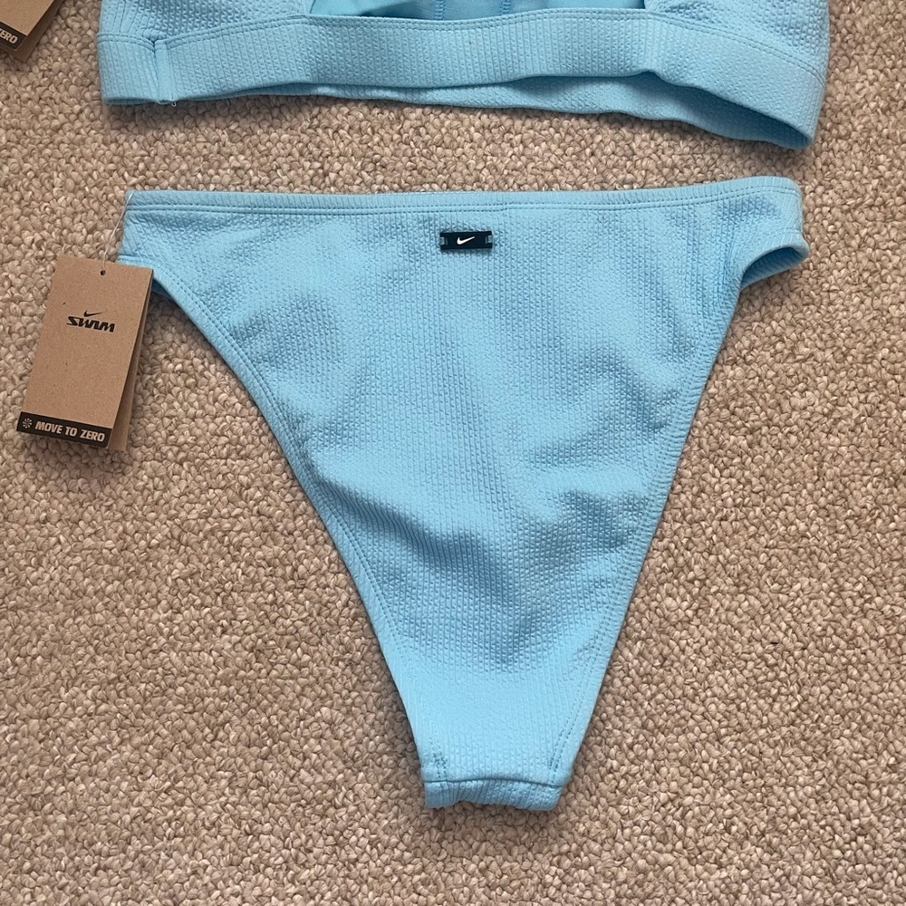 Nike Women’s Swim 2 Piece Light Blue Bikini Matching Swim Set Sz L NWT - Picture 8 of 8